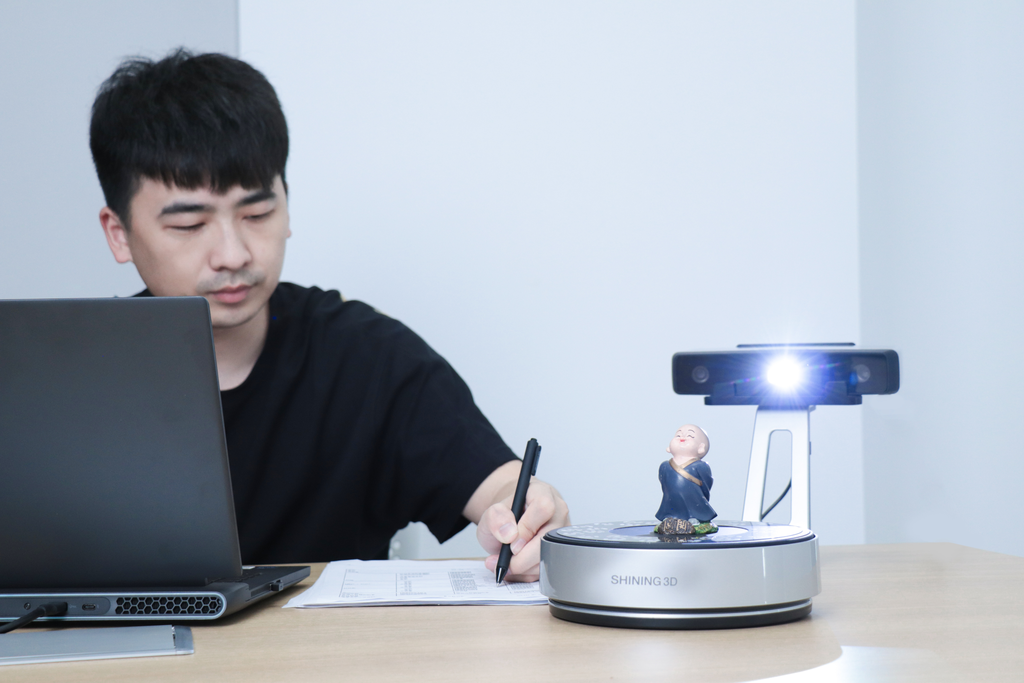 EinScan SP – Escáner 3D de Escritorio de Alta Resolución